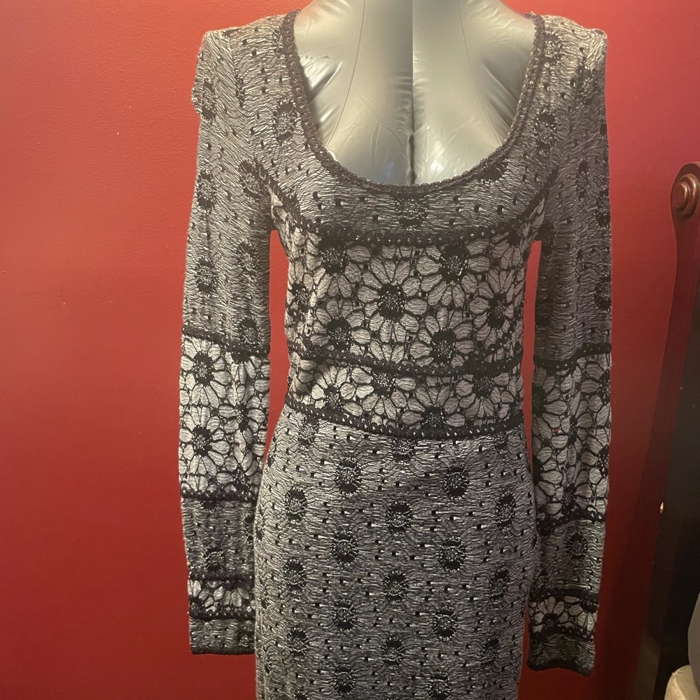 Free People Small Black & White Eyelet Floral Long Sleeve Knee Length Dress NWOT